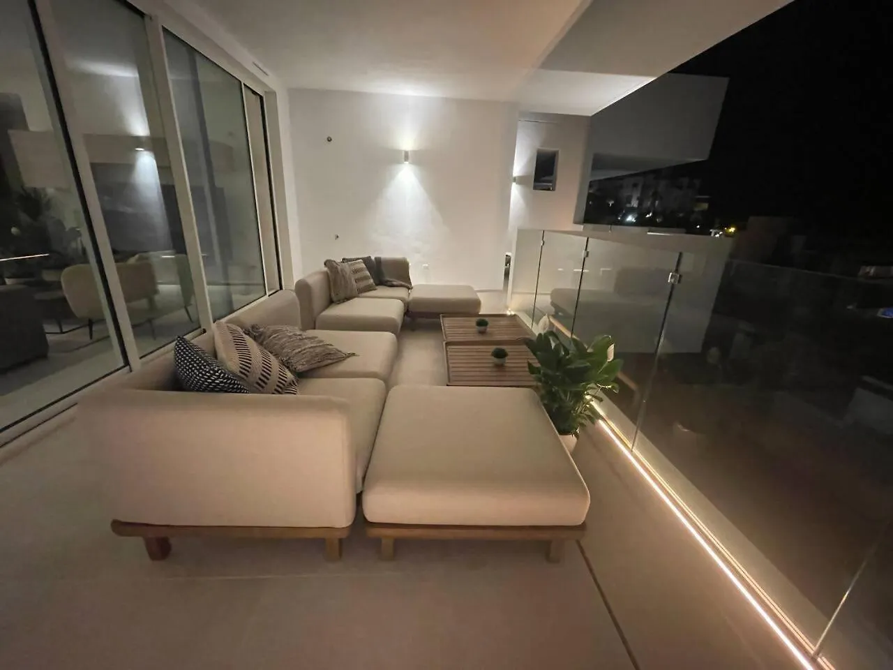 Precioso Apartamento En Palo Alto104 Euc Ojen 0*,  Spain